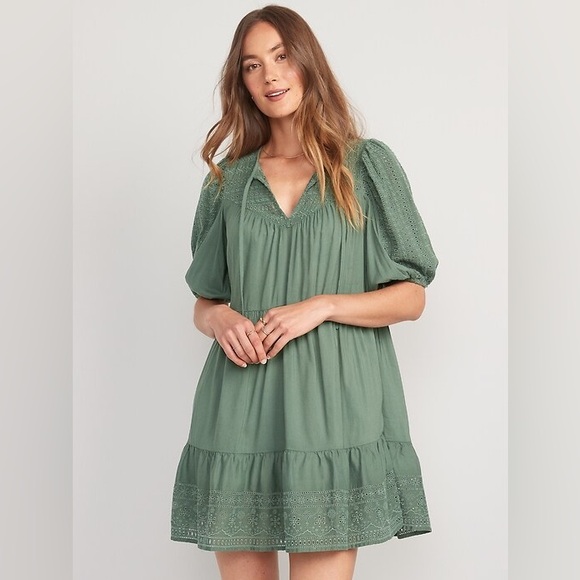 Puff Sleeve Mini Dress - Picture 5 of 6